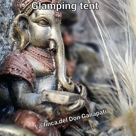 ラグジュアリーテント La Del Don Ganapati